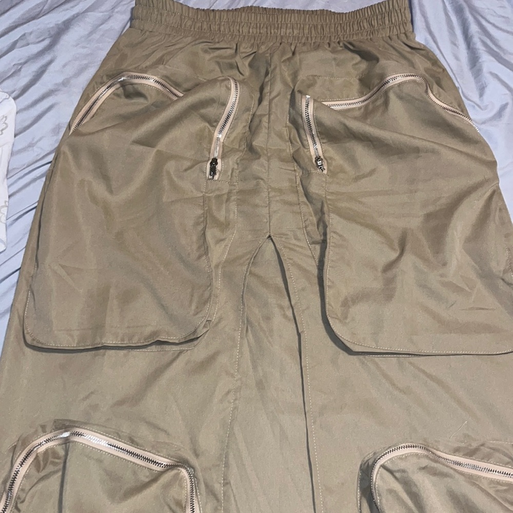 Large pocket dress